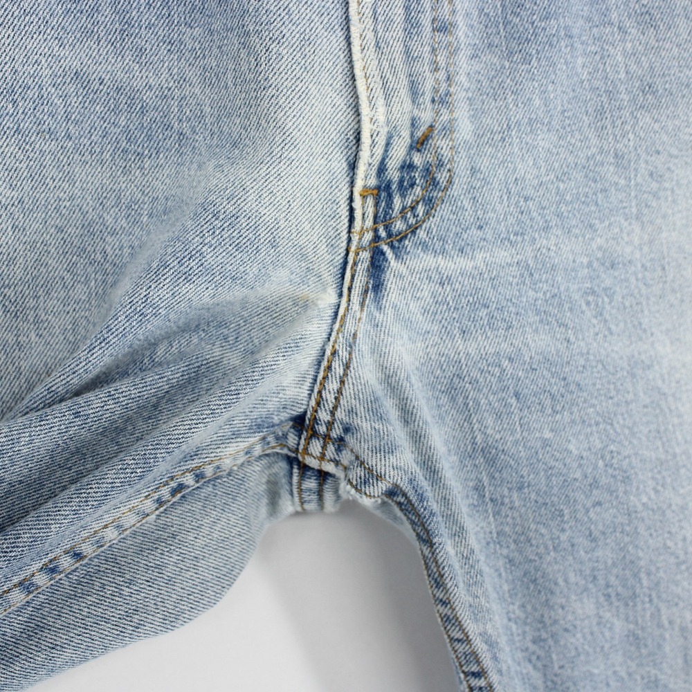 Vintage Levis 560 Jeans Mens 31x30 Blue Loose Fit Tapered Leg Light Wash USA 90s - Picture 3 of 13